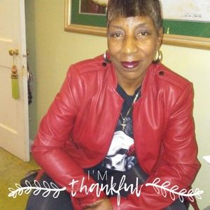 Meet your Posher, Viola